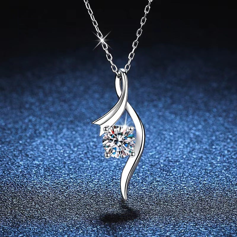 Silver Four-claw Diamond Necklace